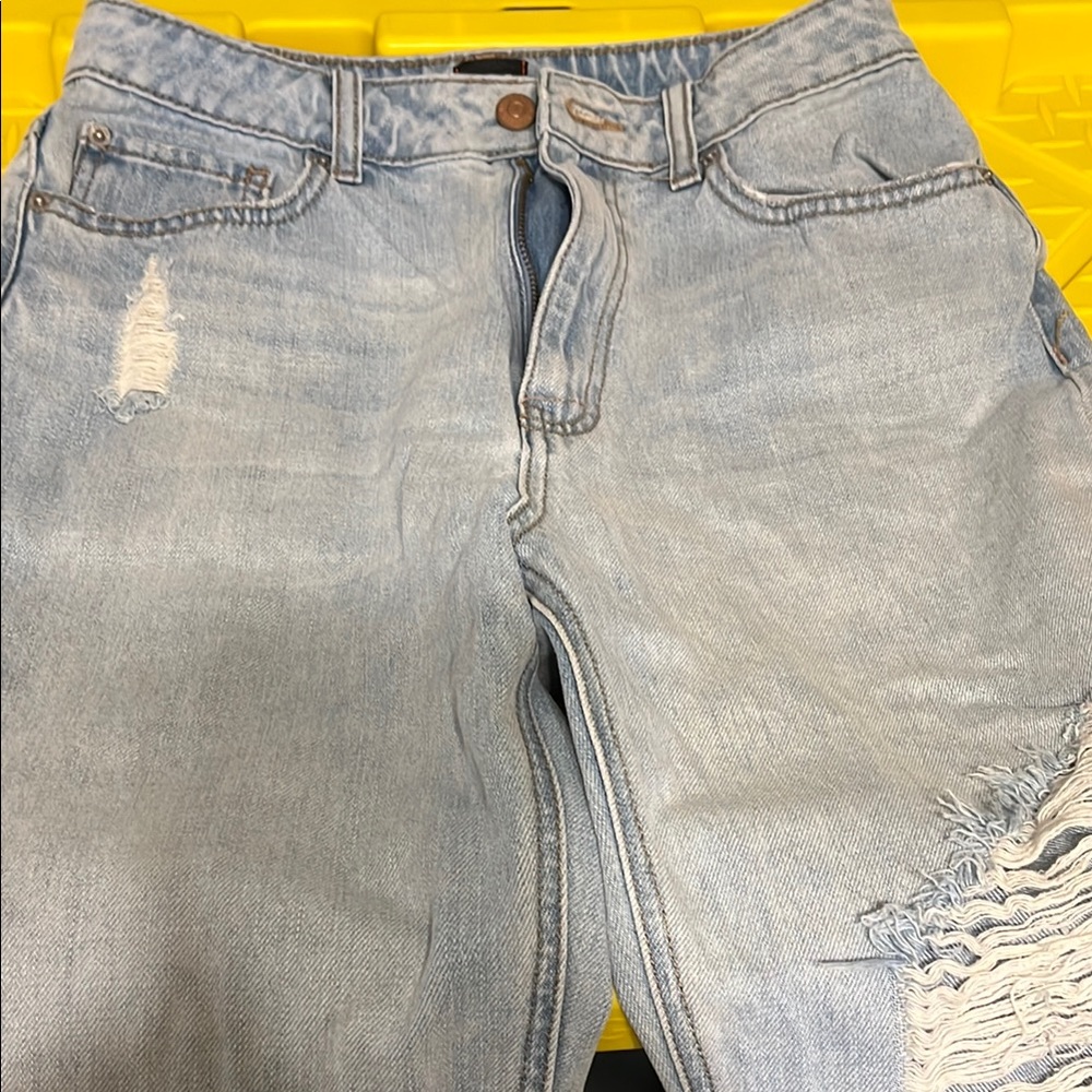 Urban Outfitters BGD high rise mom jeans